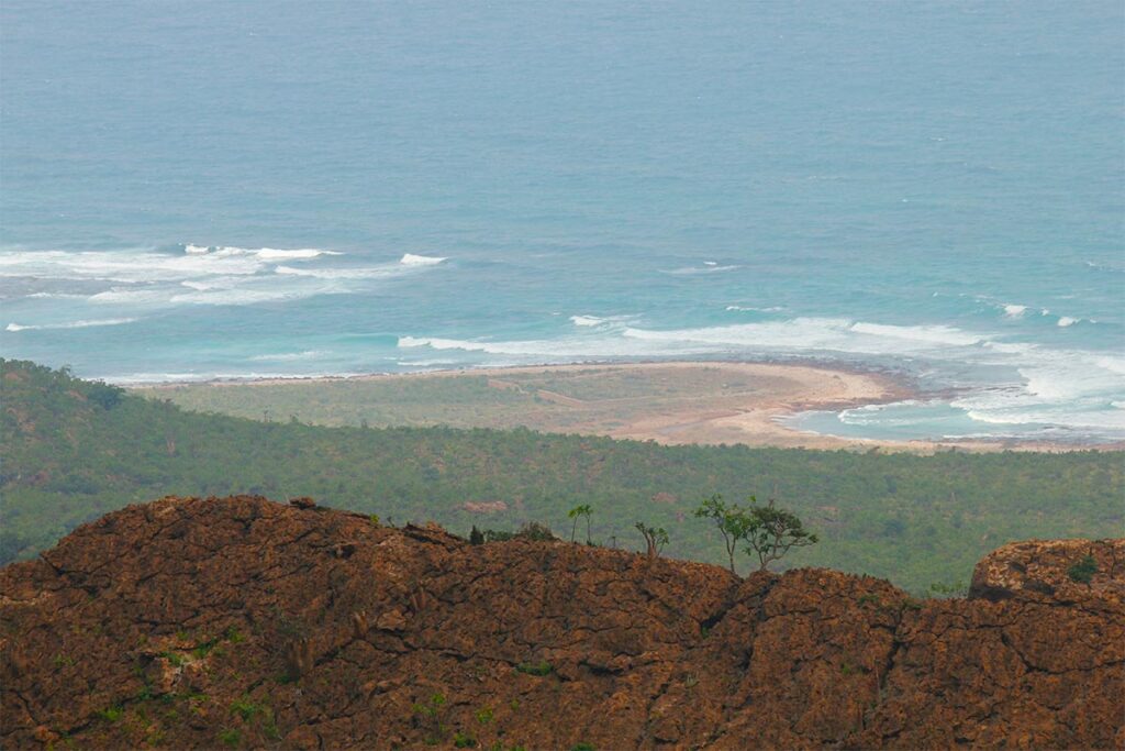 socotra-tour-hoq-cave-02